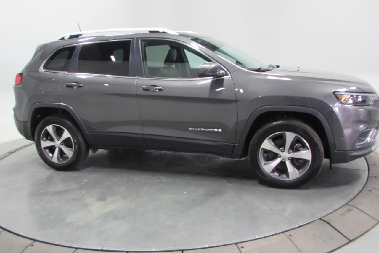 2021 Sting-Gray Clearcoat Jeep Cherokee Limited 4X4 SUV