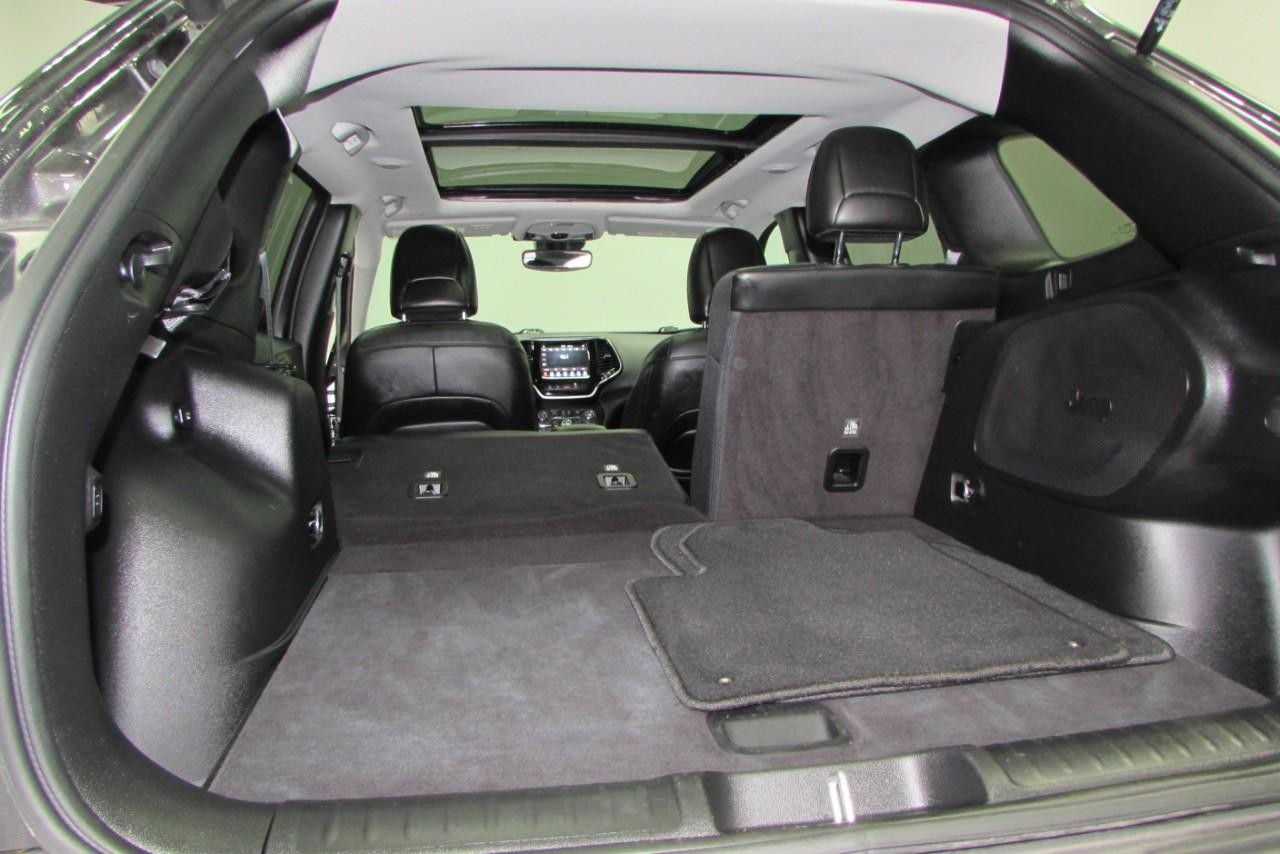 2021 Sting-Gray Clearcoat Jeep Cherokee Limited 4X4 SUV