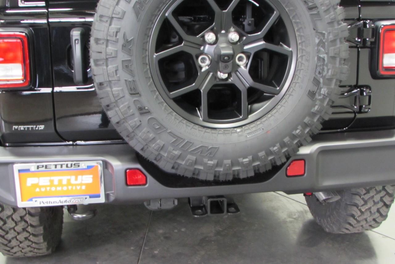 2025 Black Clearcoat Jeep Wrangler Willys 4X4 SUV