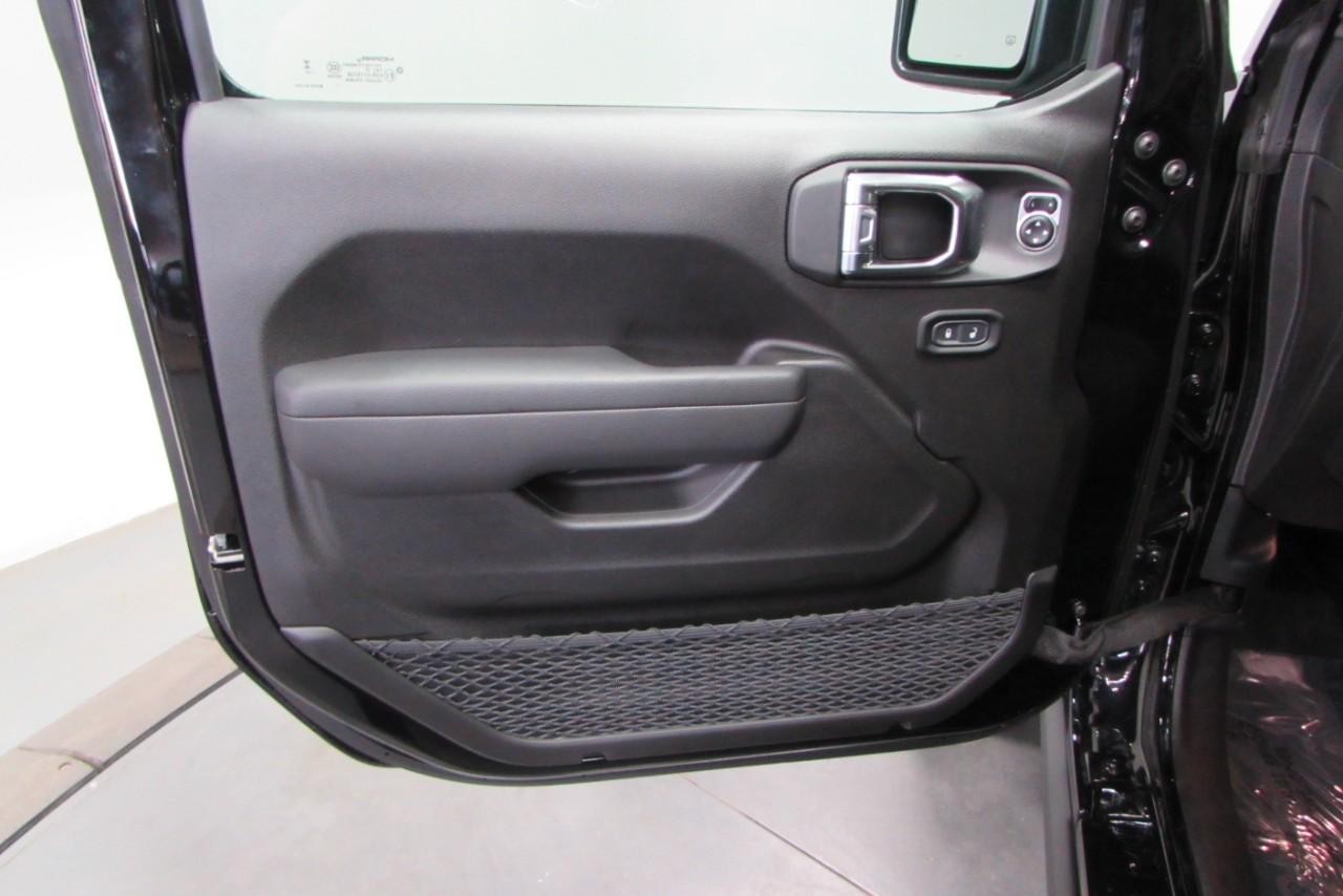 2025 Black Clearcoat Jeep Wrangler Willys 4X4 SUV