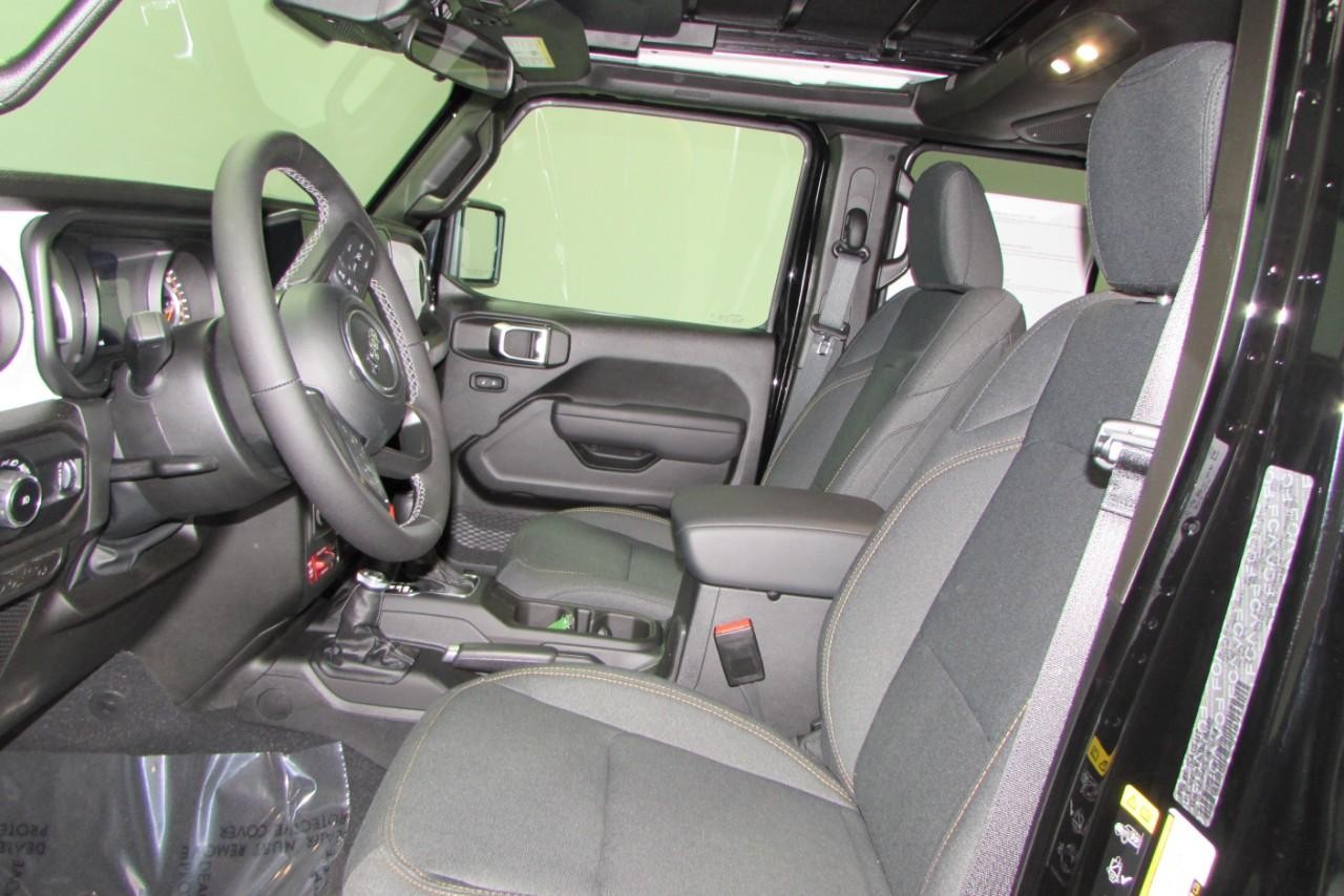 2025 Black Clearcoat Jeep Wrangler Willys 4X4 SUV