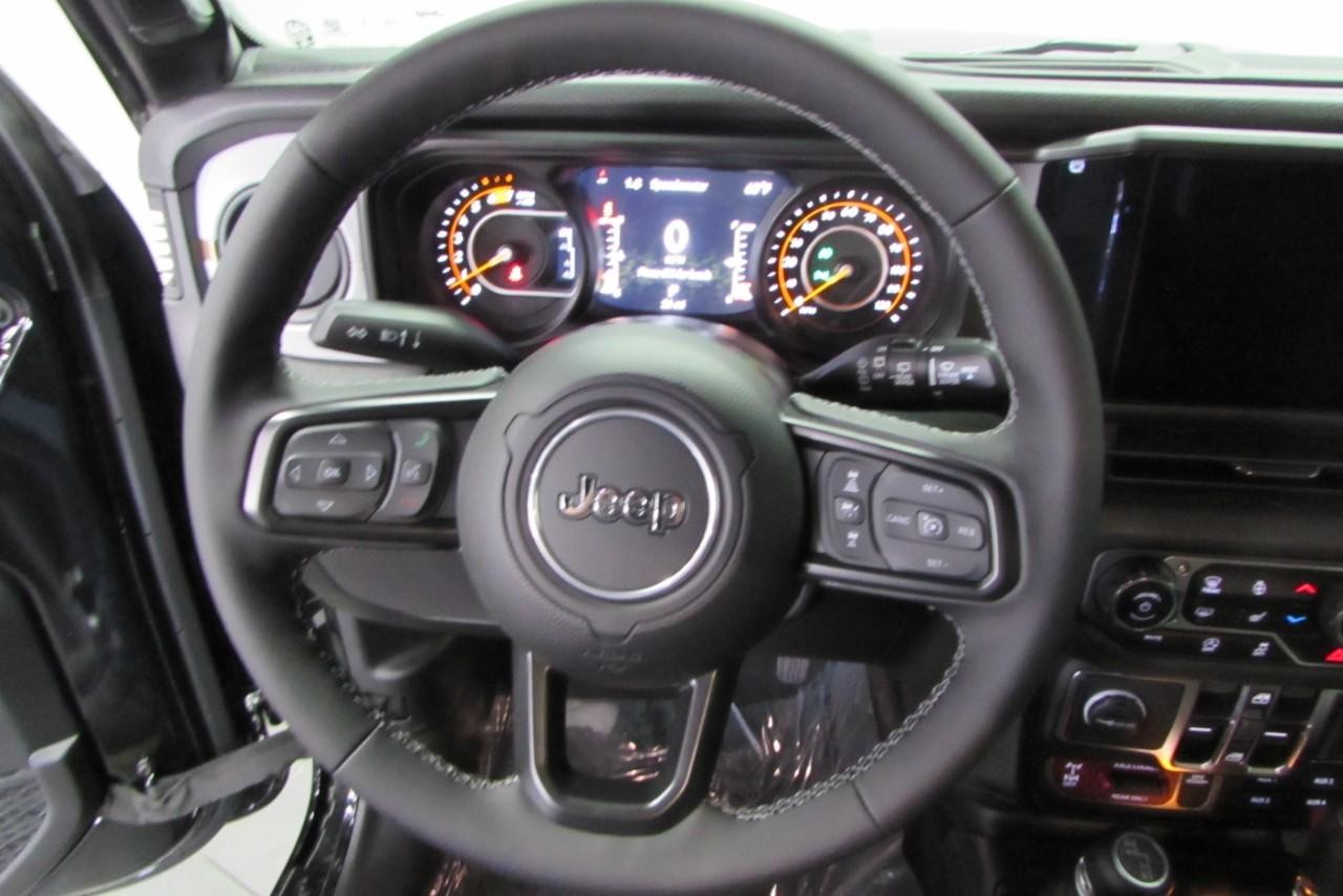 2025 Black Clearcoat Jeep Wrangler Willys 4X4 SUV