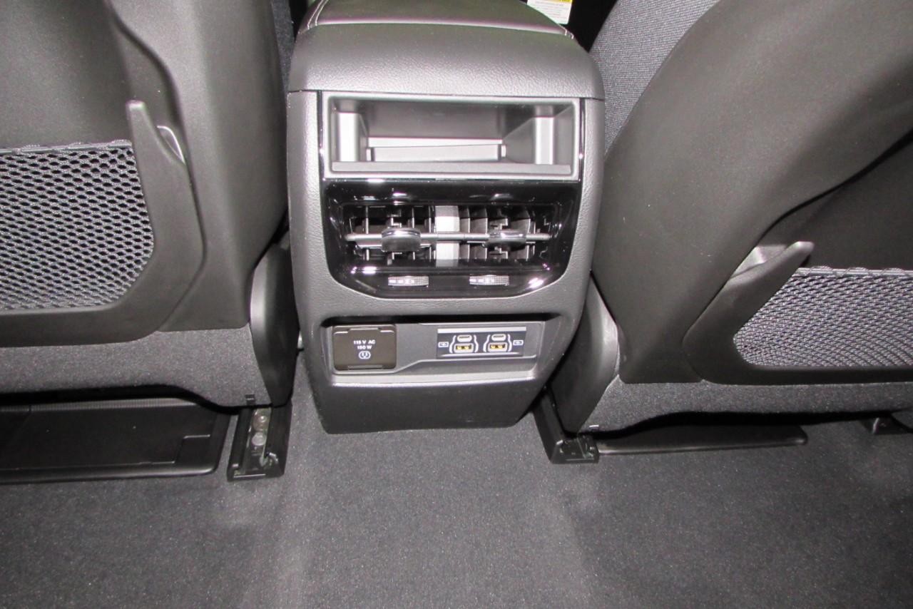 2025 Baltic Gray Metallic Clearcoat Jeep Grand Cherokee Altitude X 4X4 SUV