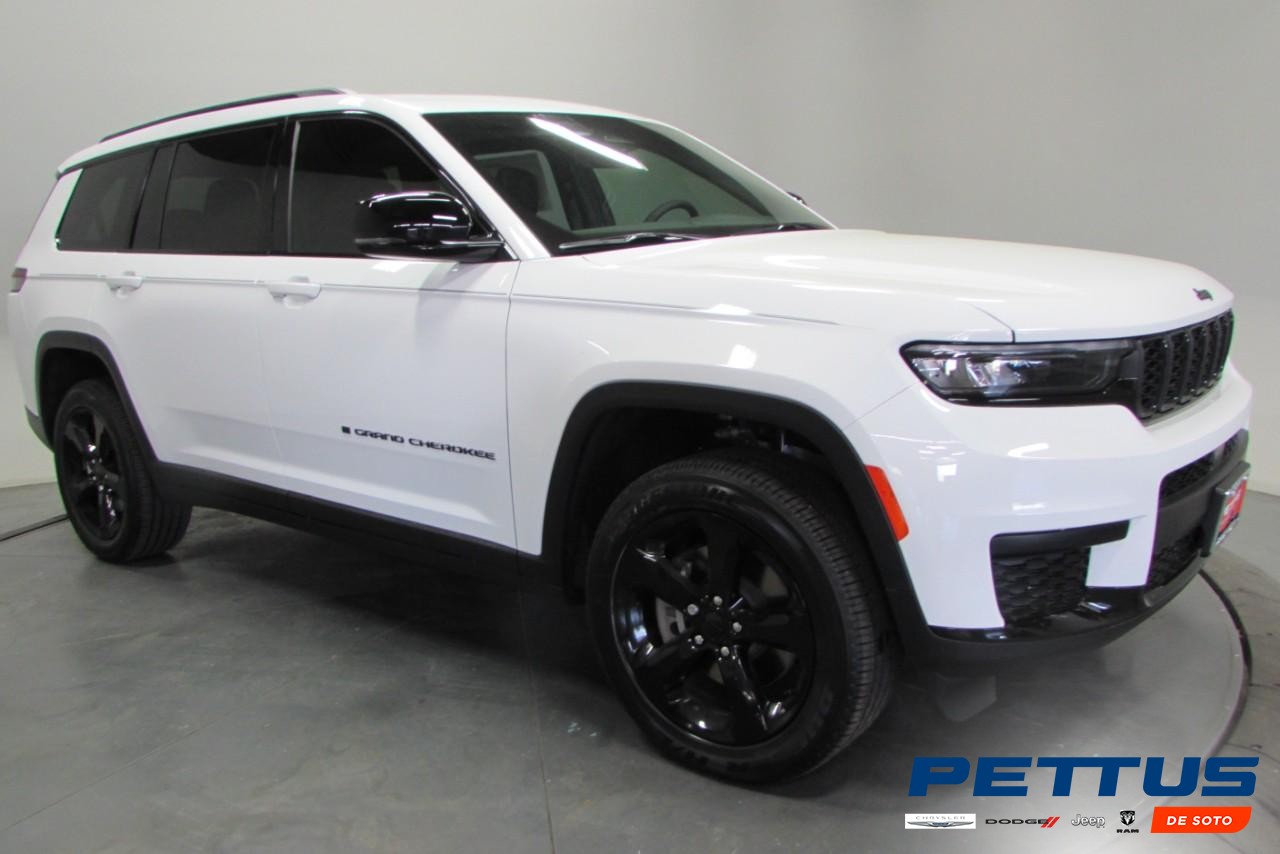 2025 Bright White Clearcoat Jeep Grand Cherokee L Altitude X SUV
