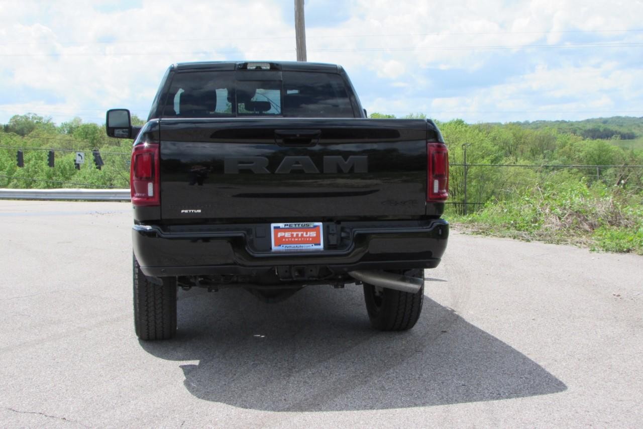2025 Diamond Black Crystal Pearlcoat Ram 2500 Laramie 4X4 Truck