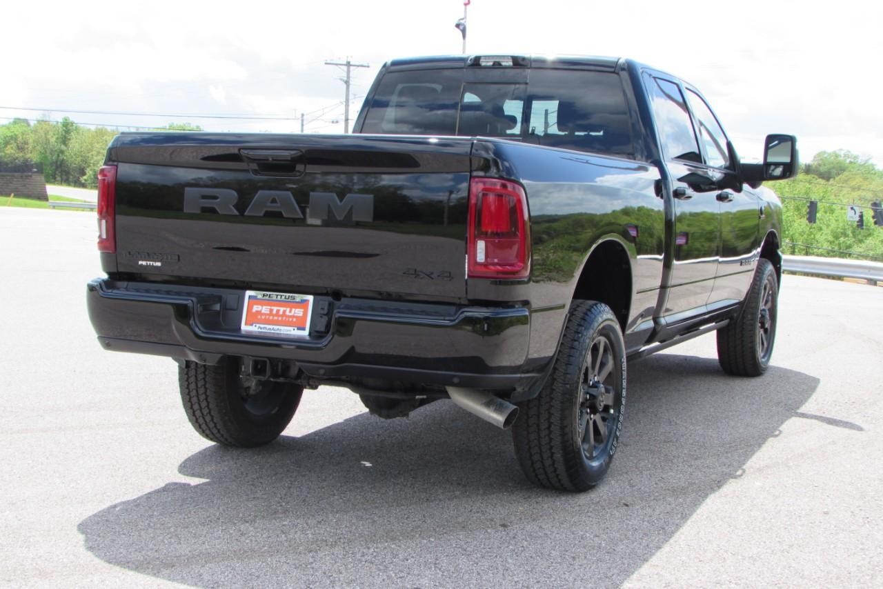 2025 Diamond Black Crystal Pearlcoat Ram 2500 Laramie 4X4 Truck
