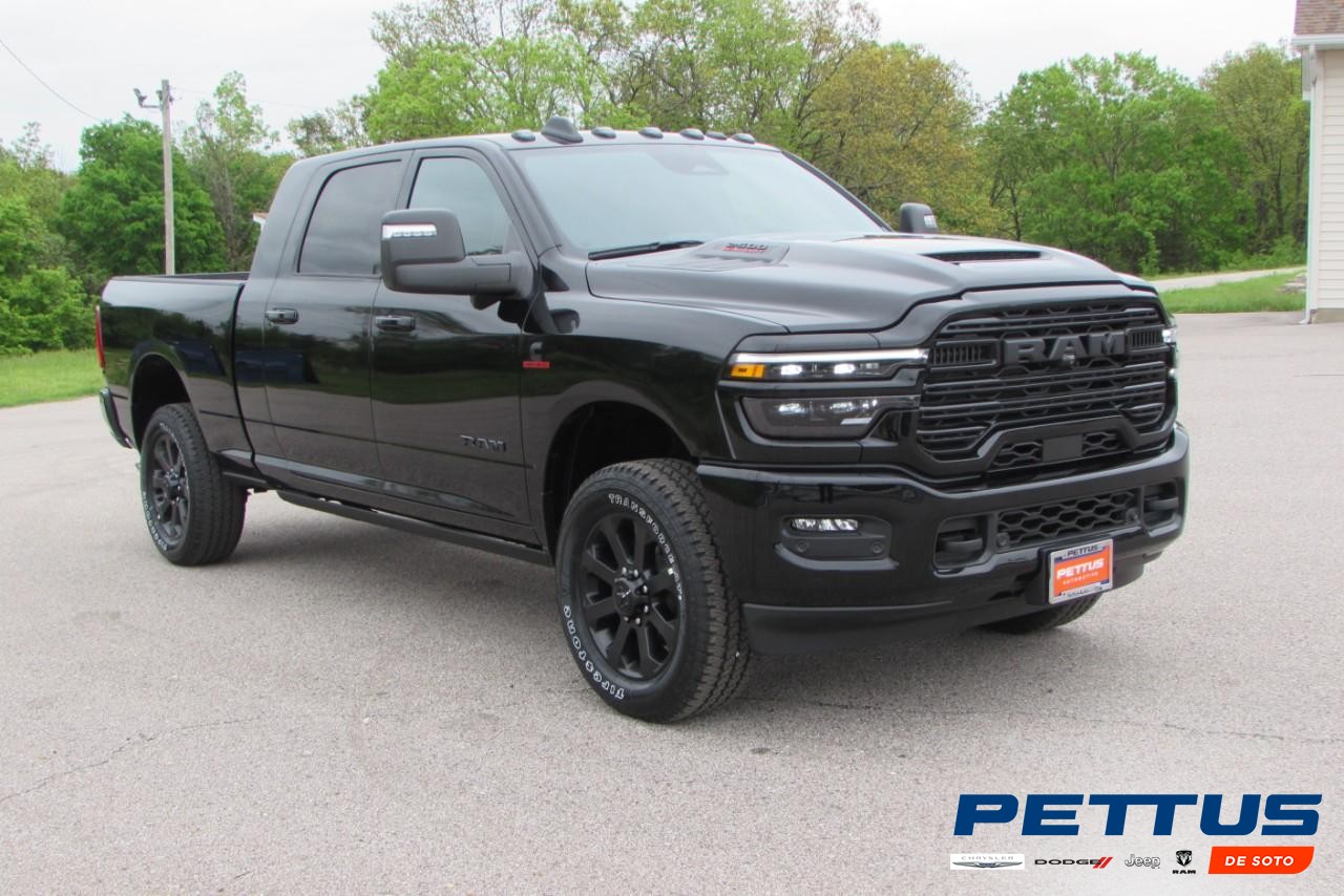 2025 Diamond Black Crystal Pearlcoat Ram 2500 Laramie Truck