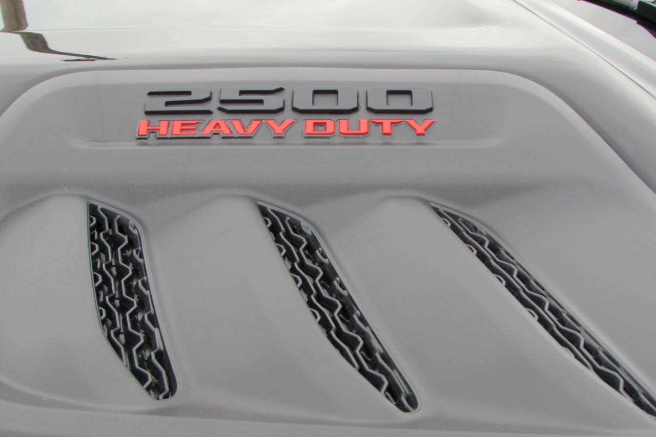 2025 Diamond Black Crystal Pearlcoat Ram 2500 Laramie 4X4 Truck