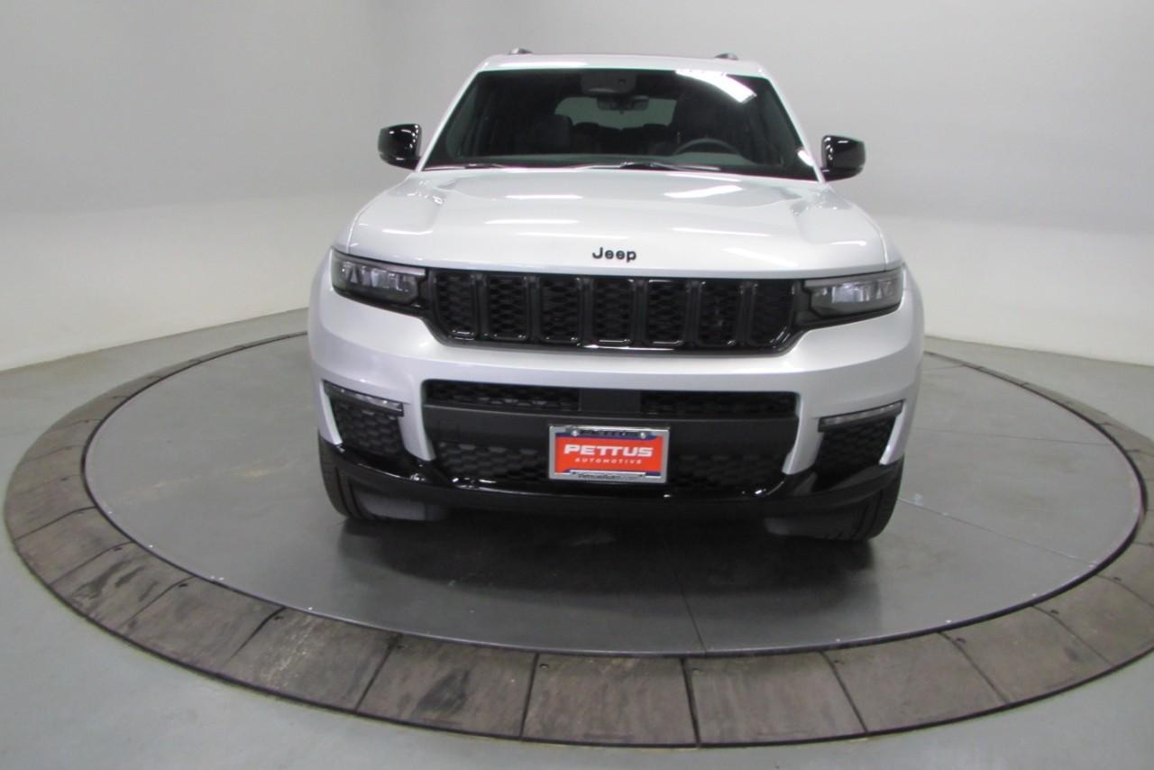2025 Silver Zynith Jeep Grand Cherokee L Limited 4X4 SUV
