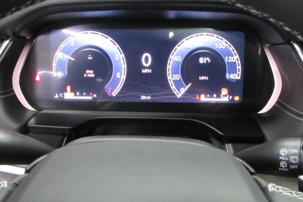 2025 Silver Zynith Jeep Grand Cherokee L Limited 4X4 SUV