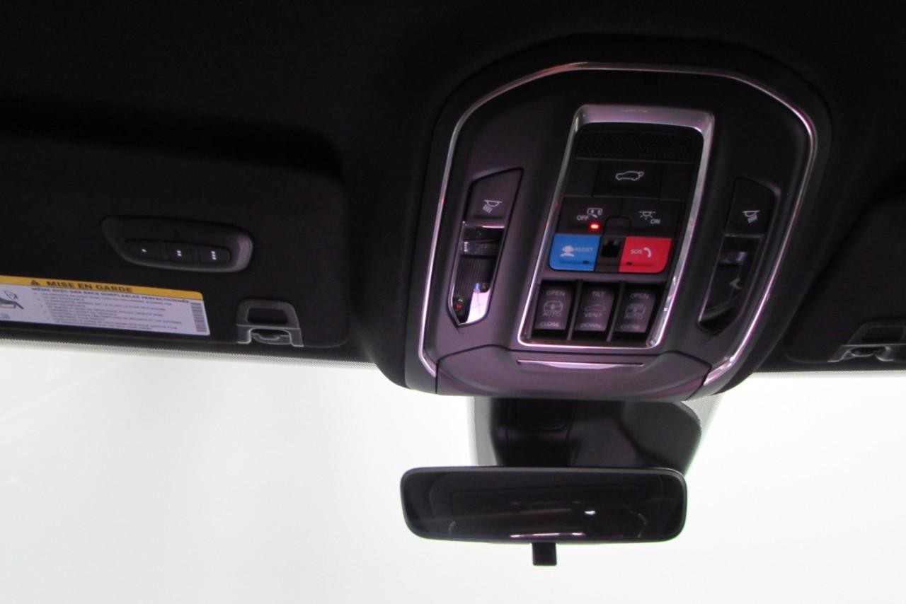 2025 Silver Zynith Jeep Grand Cherokee L Limited 4X4 SUV