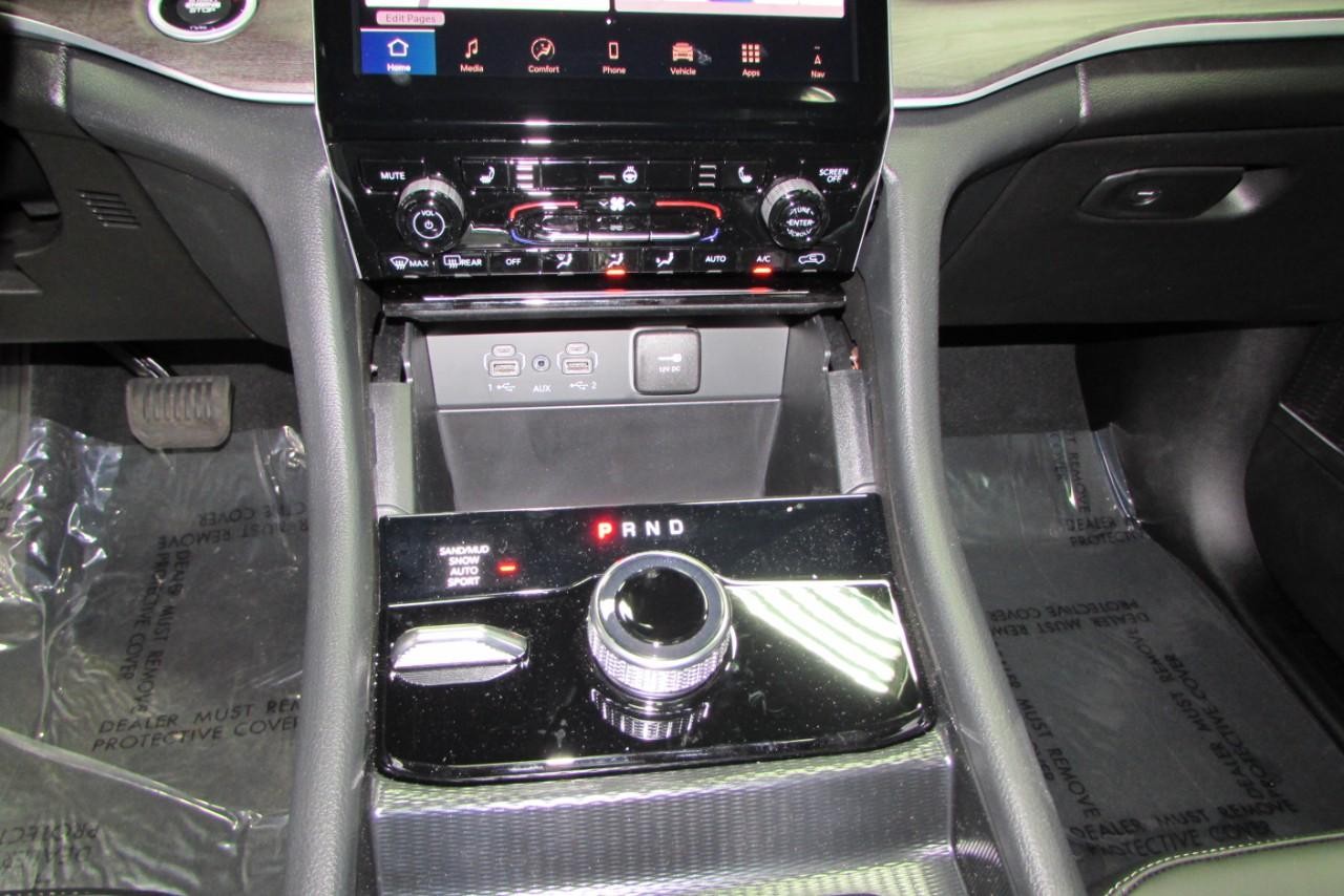 2025 Silver Zynith Jeep Grand Cherokee L Limited 4X4 SUV