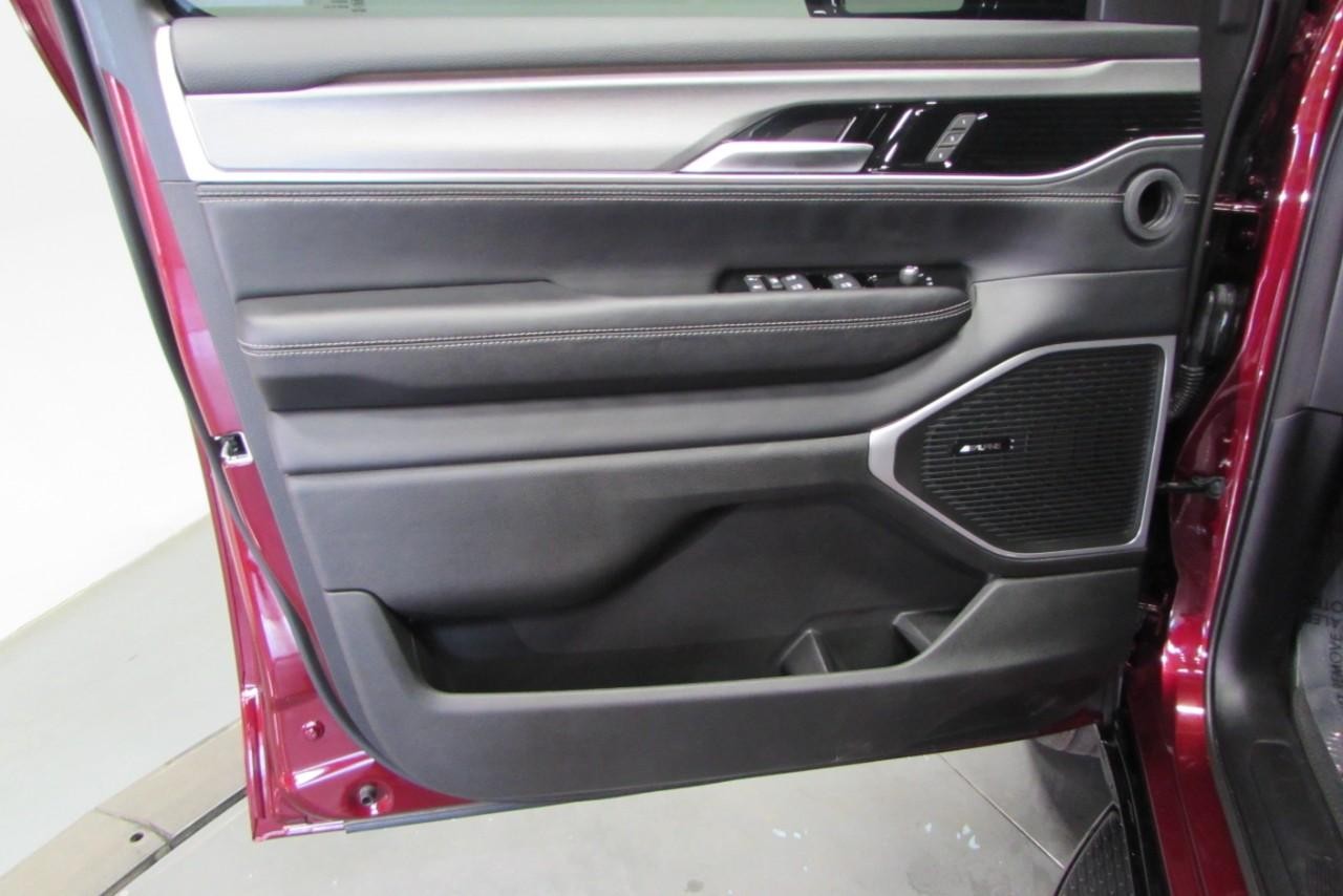 2025 Velvet Red Pearlcoat Jeep Wagoneer Series II 4X4 SUV
