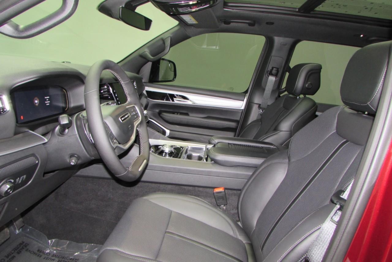 2025 Velvet Red Pearlcoat Jeep Wagoneer Series II 4X4 SUV