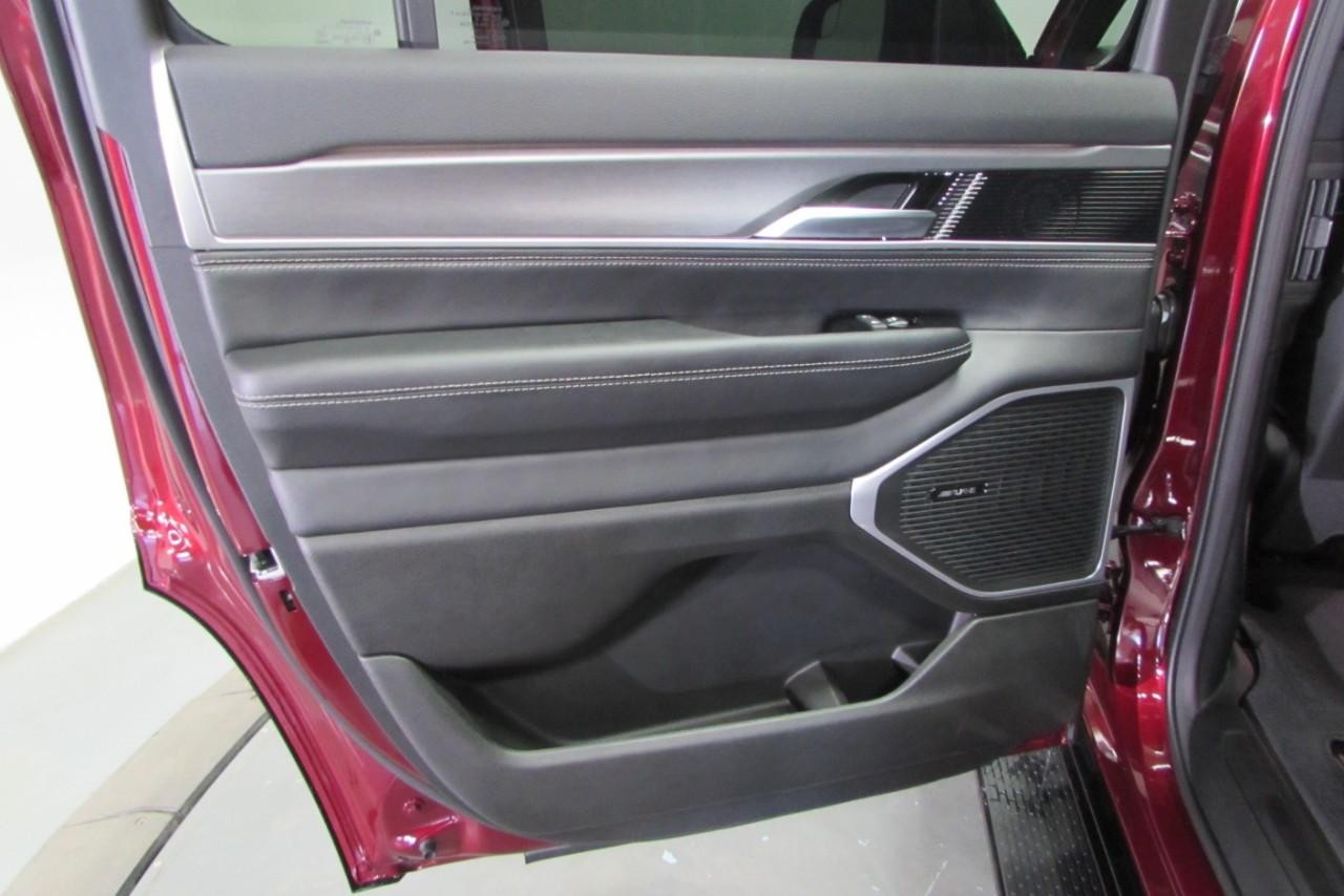 2025 Velvet Red Pearlcoat Jeep Wagoneer Series II 4X4 SUV
