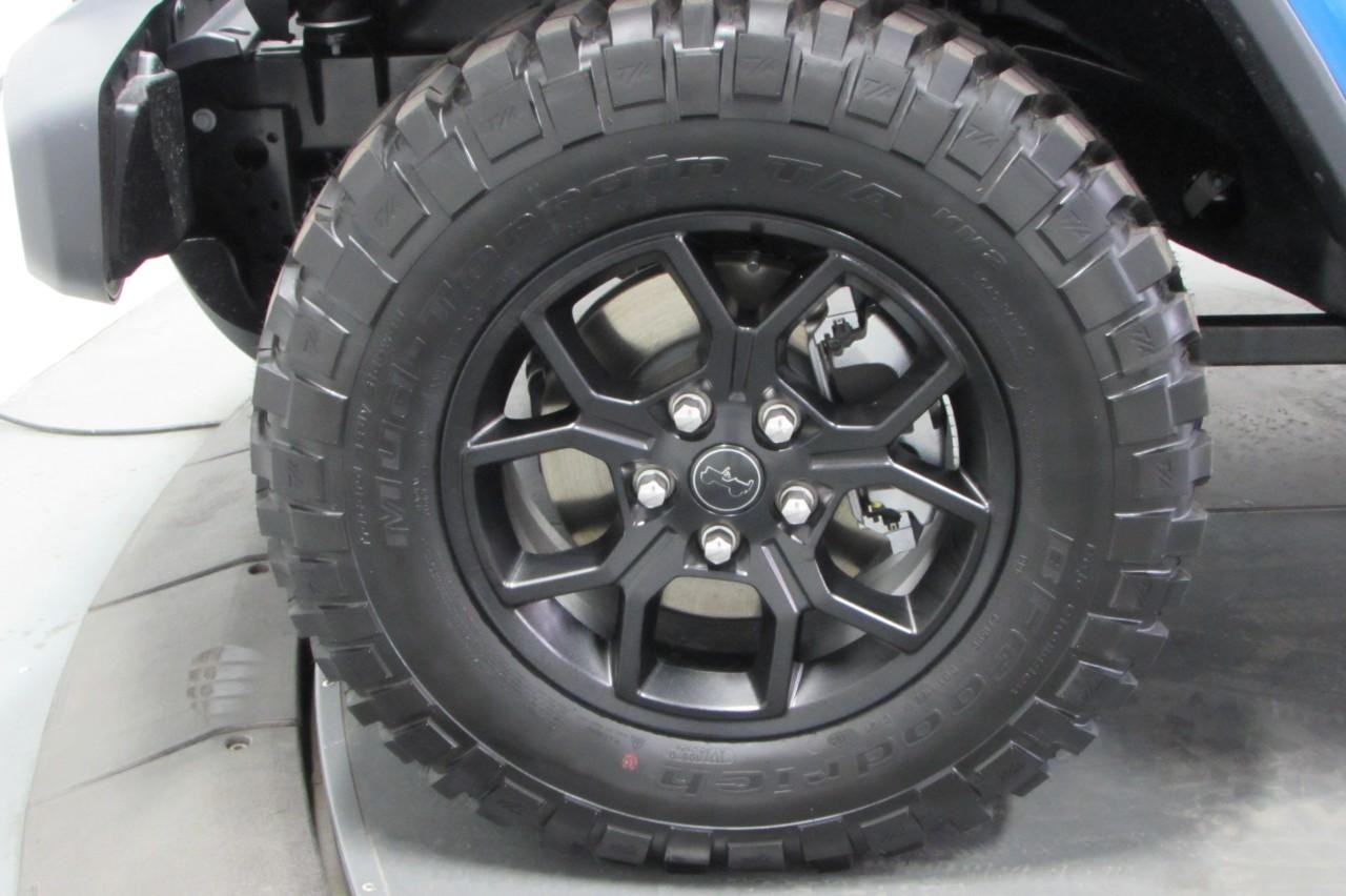 2025 Hydro Blue Pearlcoat Jeep Gladiator Willys 4X4 Truck