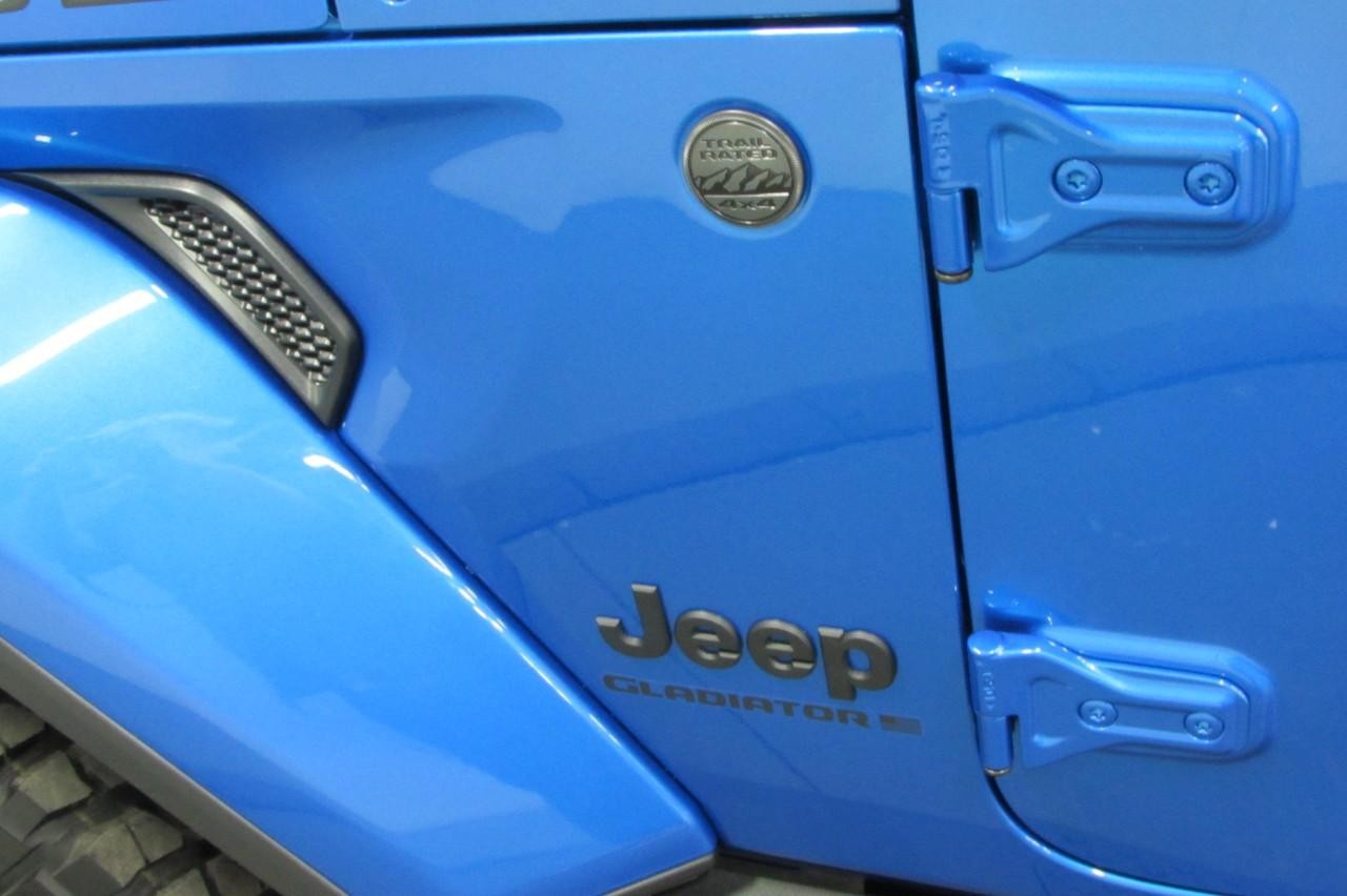 2025 Hydro Blue Pearlcoat Jeep Gladiator Willys 4X4 Truck