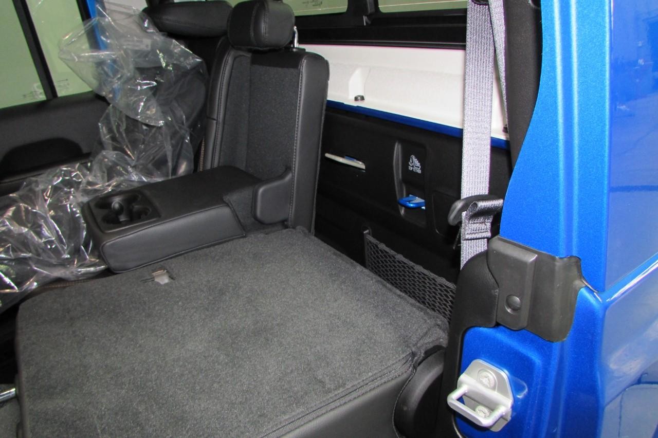 2025 Hydro Blue Pearlcoat Jeep Gladiator Willys 4X4 Truck