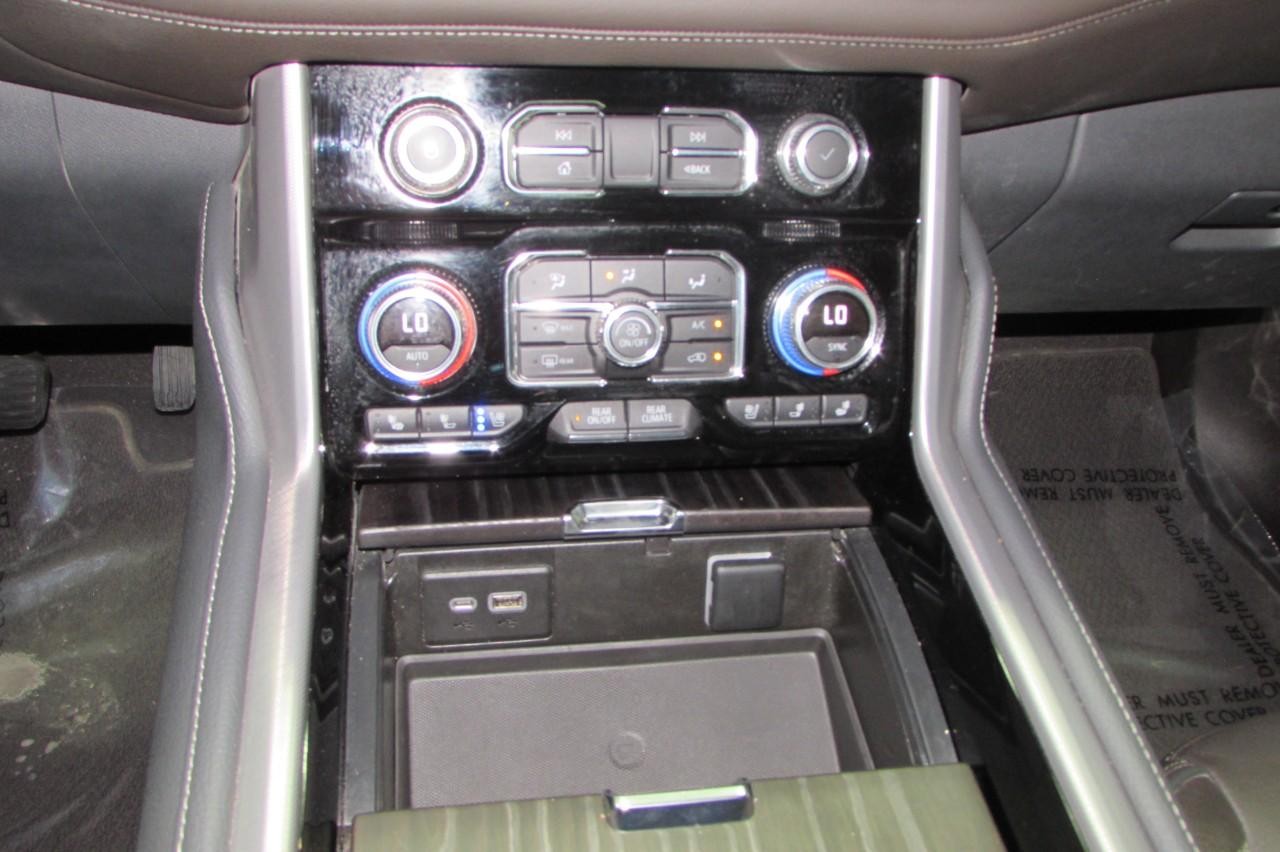 2022 Hunter Metallic GMC Yukon Denali 4X4 SUV