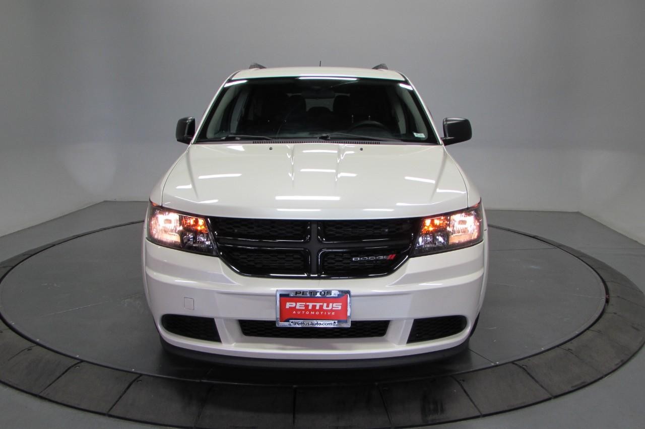 2017 Vice White Dodge Journey SE FWD SUV