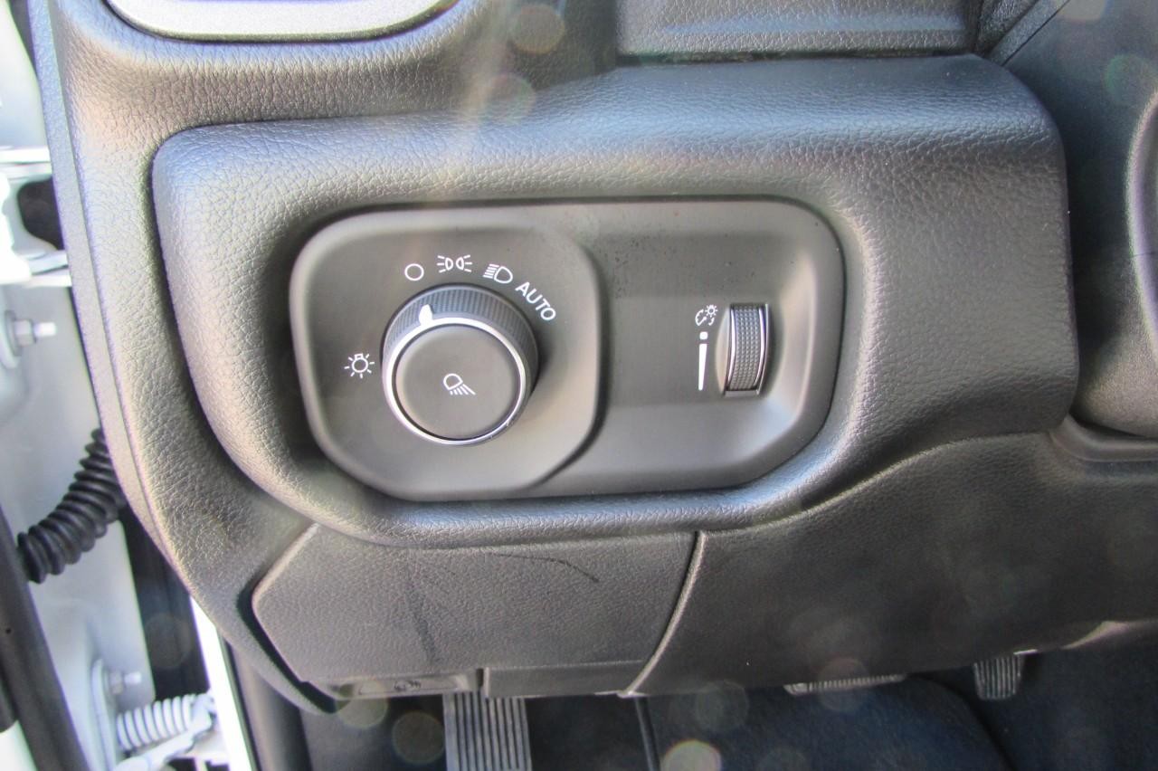 2024 Bright White Clearcoat Ram 3500 Tradesman 4X4 Truck