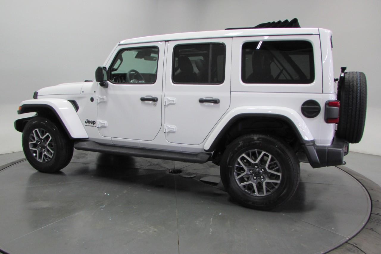 2025 Bright White Clearcoat Jeep Wrangler Sahara 4X4 SUV