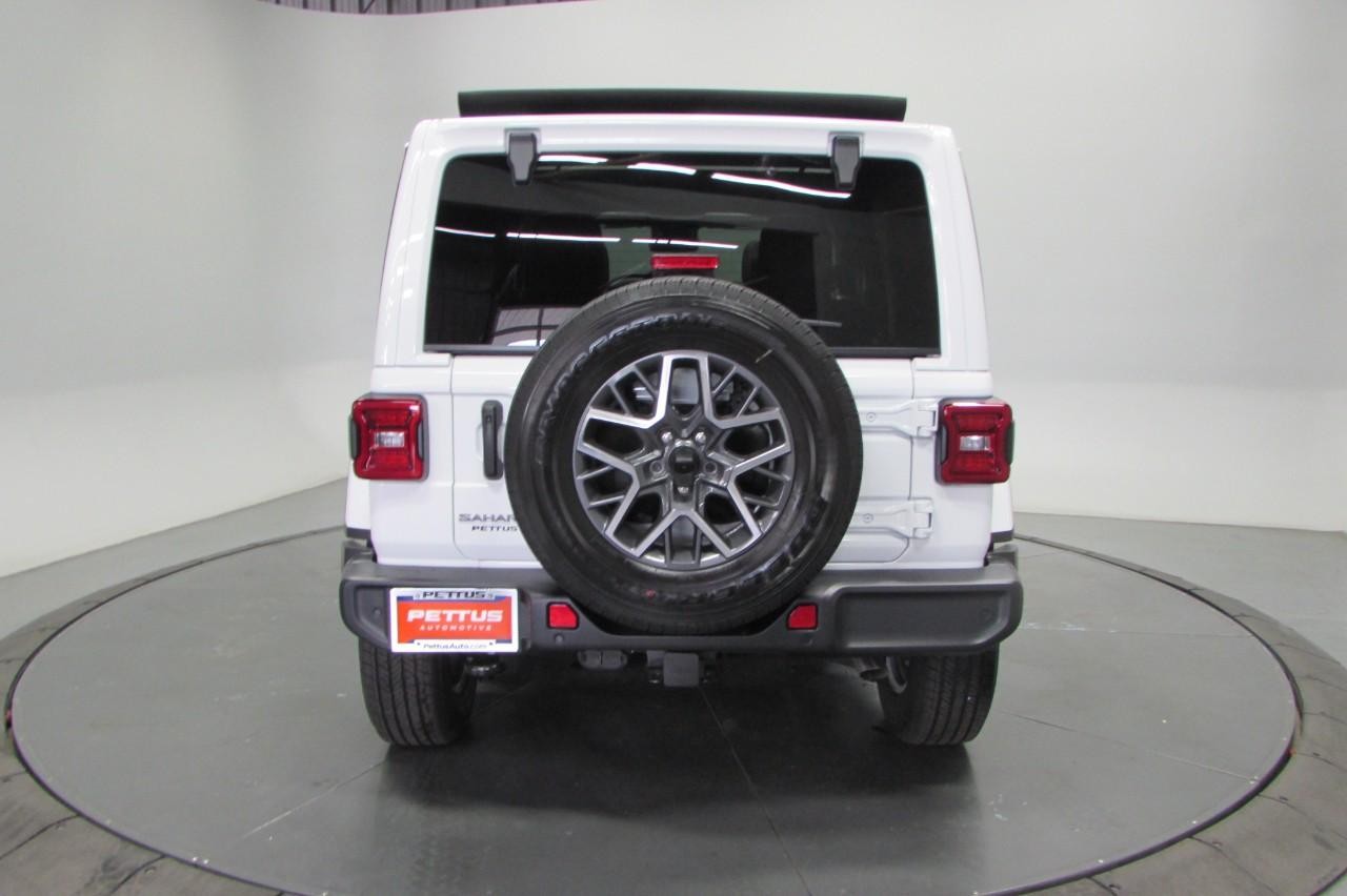2025 Bright White Clearcoat Jeep Wrangler Sahara 4X4 SUV