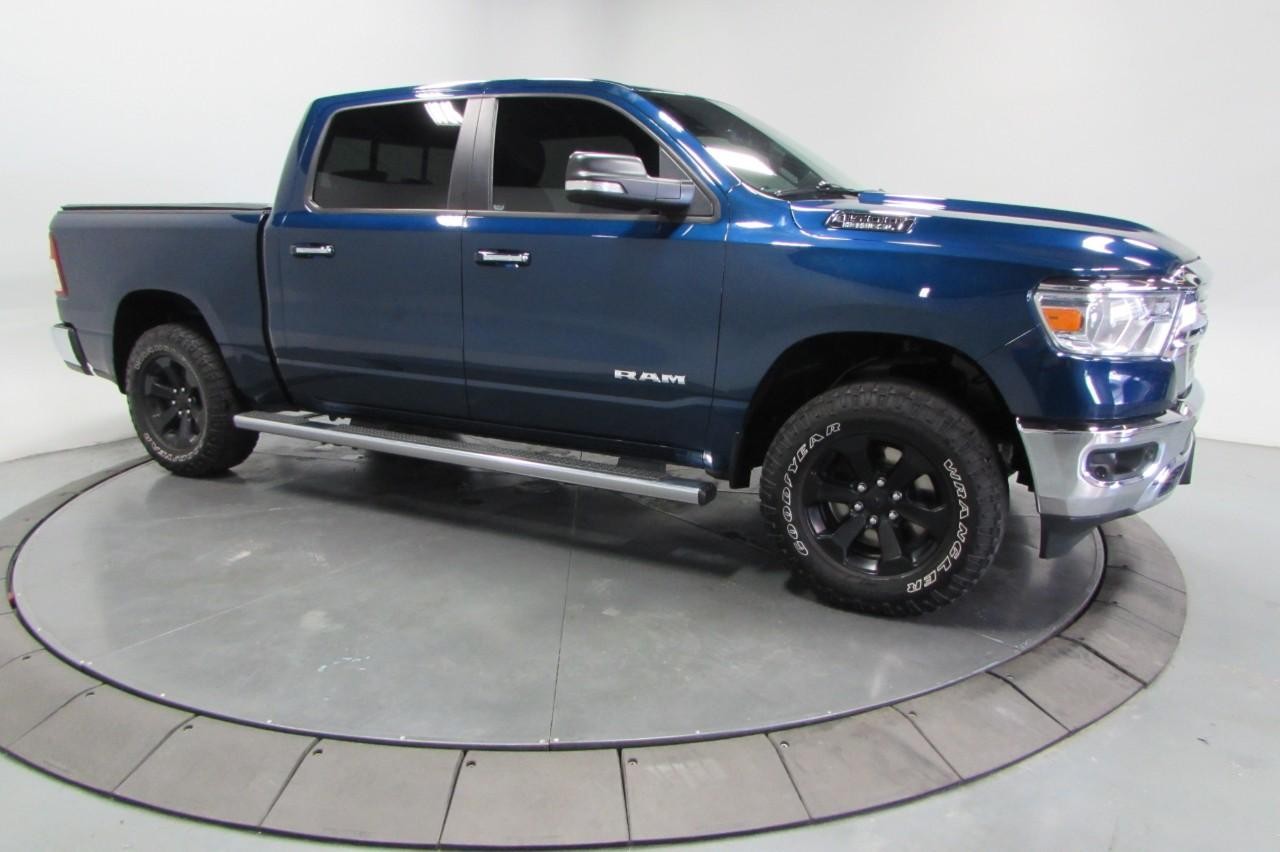 2020 Hydro Blue Pearlcoat Ram 1500 Big Horn/Lone Star 4X4 Truck