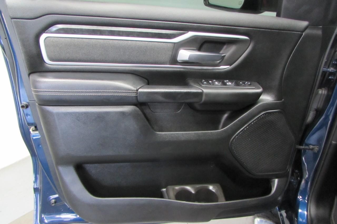2020 Hydro Blue Pearlcoat Ram 1500 Big Horn/Lone Star 4X4 Truck