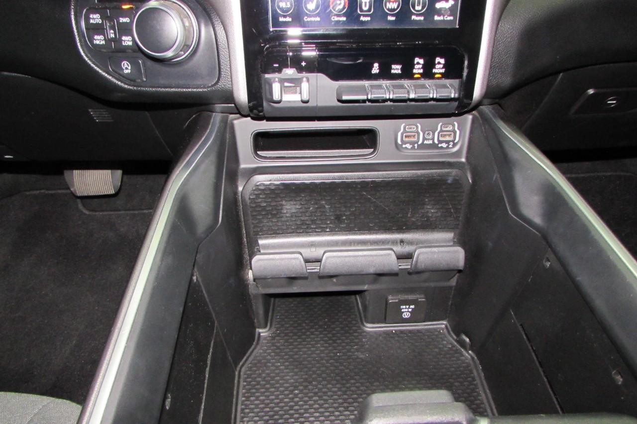 2020 Hydro Blue Pearlcoat Ram 1500 Big Horn/Lone Star 4X4 Truck