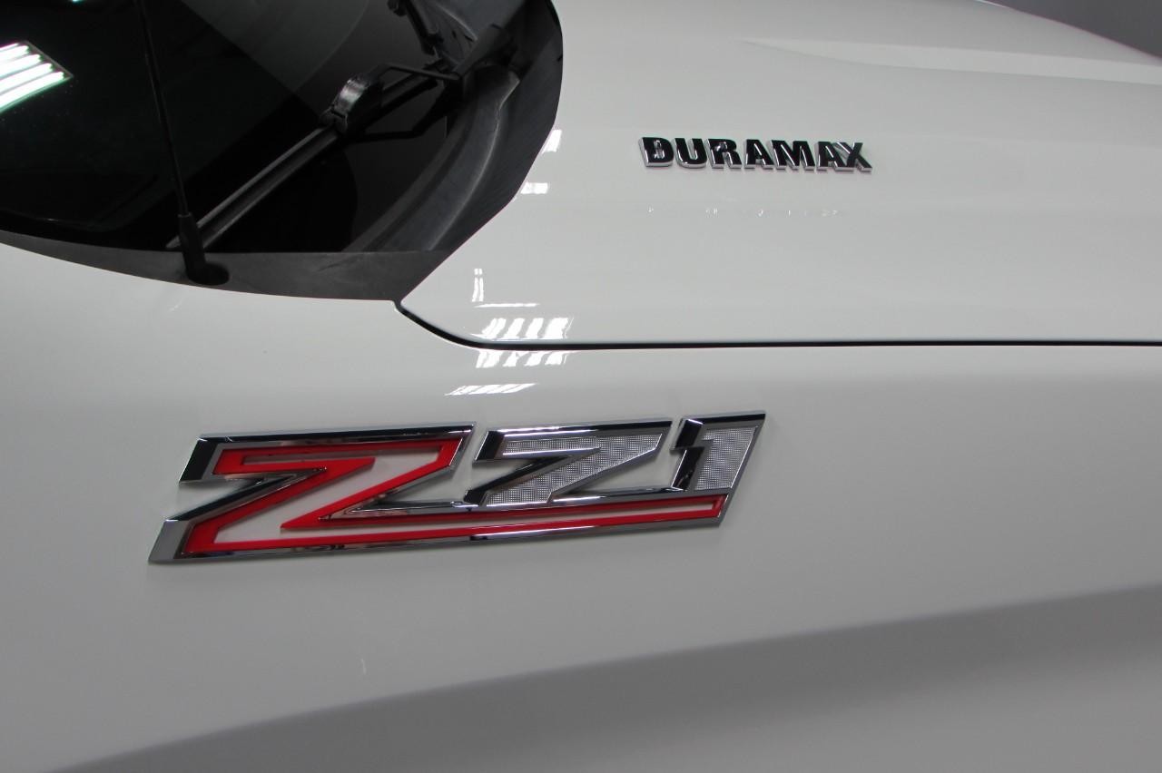 2020 Summit White Chevrolet Silverado 1500 LT 4X4 Truck