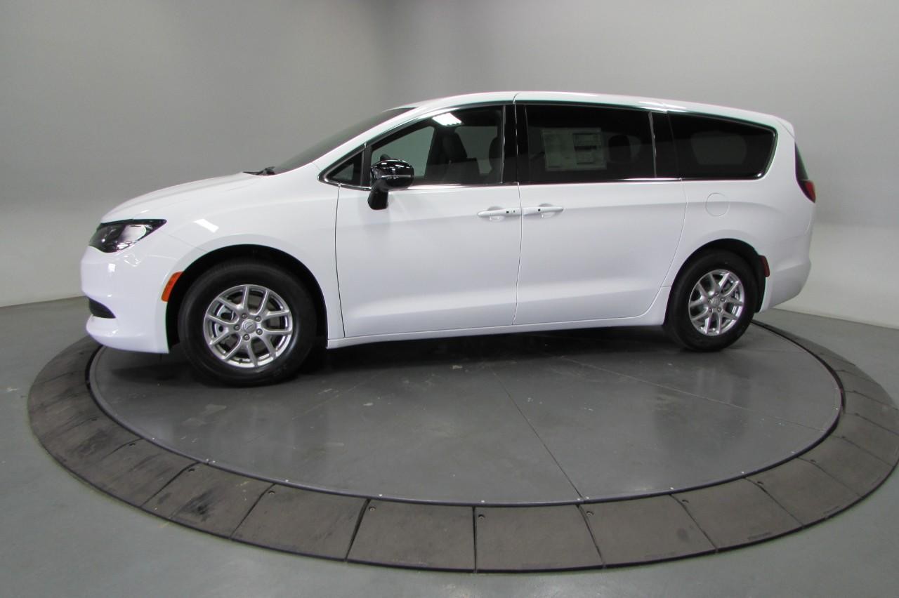 2025 Bright White Clearcoat Chrysler Voyager LX FWD Van