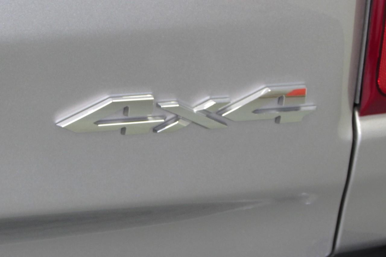 2022 Billet Silver Metallic Clearcoat Ram 1500 Big Horn/Lone Star 4X4 Truck
