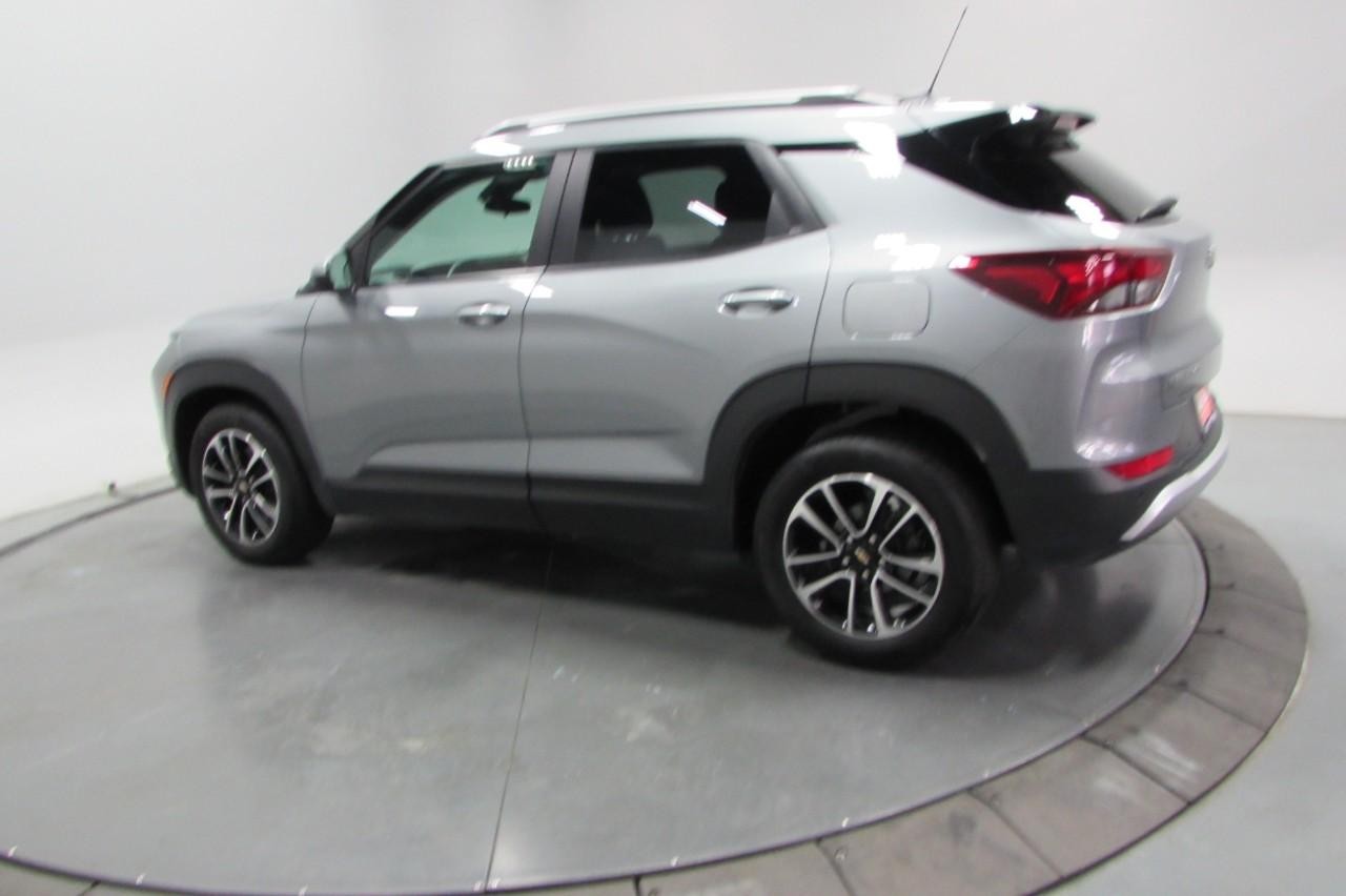 2024 Sterling Gray Metallic Chevrolet Trailblazer LT FWD SUV