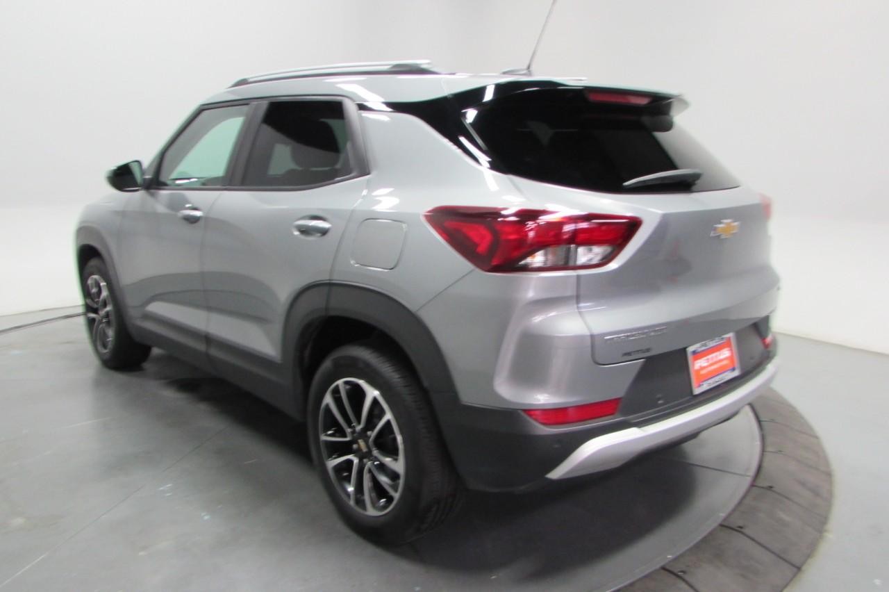 2024 Sterling Gray Metallic Chevrolet Trailblazer LT FWD SUV