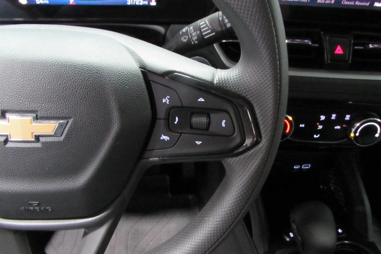 2024 Sterling Gray Metallic Chevrolet Trailblazer LT FWD SUV