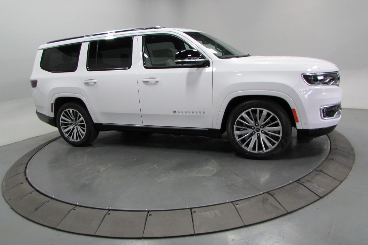 2025 Bright White Clearcoat Jeep Wagoneer Series II 4X4 SUV