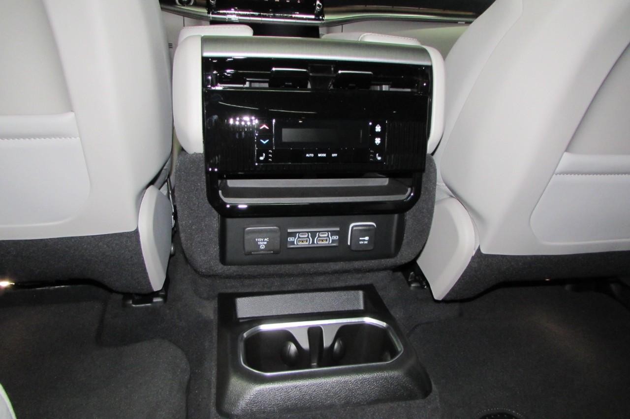 2025 Bright White Clearcoat Jeep Wagoneer Series II 4X4 SUV