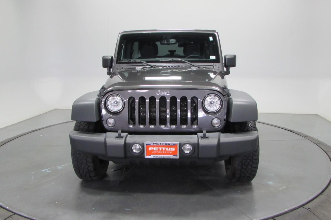 2017 Granite Crystal Metallic Clearcoat Jeep Wrangler Unlimited Unlimited Sport 4X4 SUV