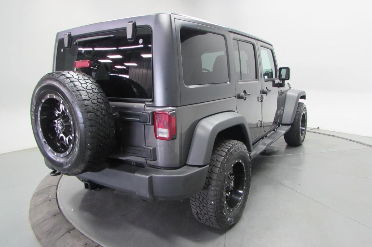 2017 Granite Crystal Metallic Clearcoat Jeep Wrangler Unlimited Unlimited Sport 4X4 SUV