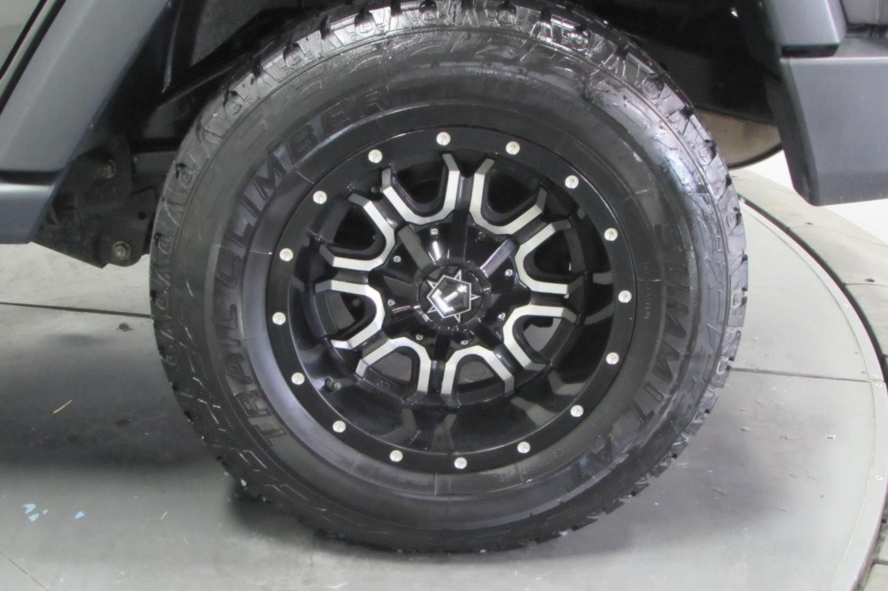 2017 Granite Crystal Metallic Clearcoat Jeep Wrangler Unlimited Unlimited Sport 4X4 SUV