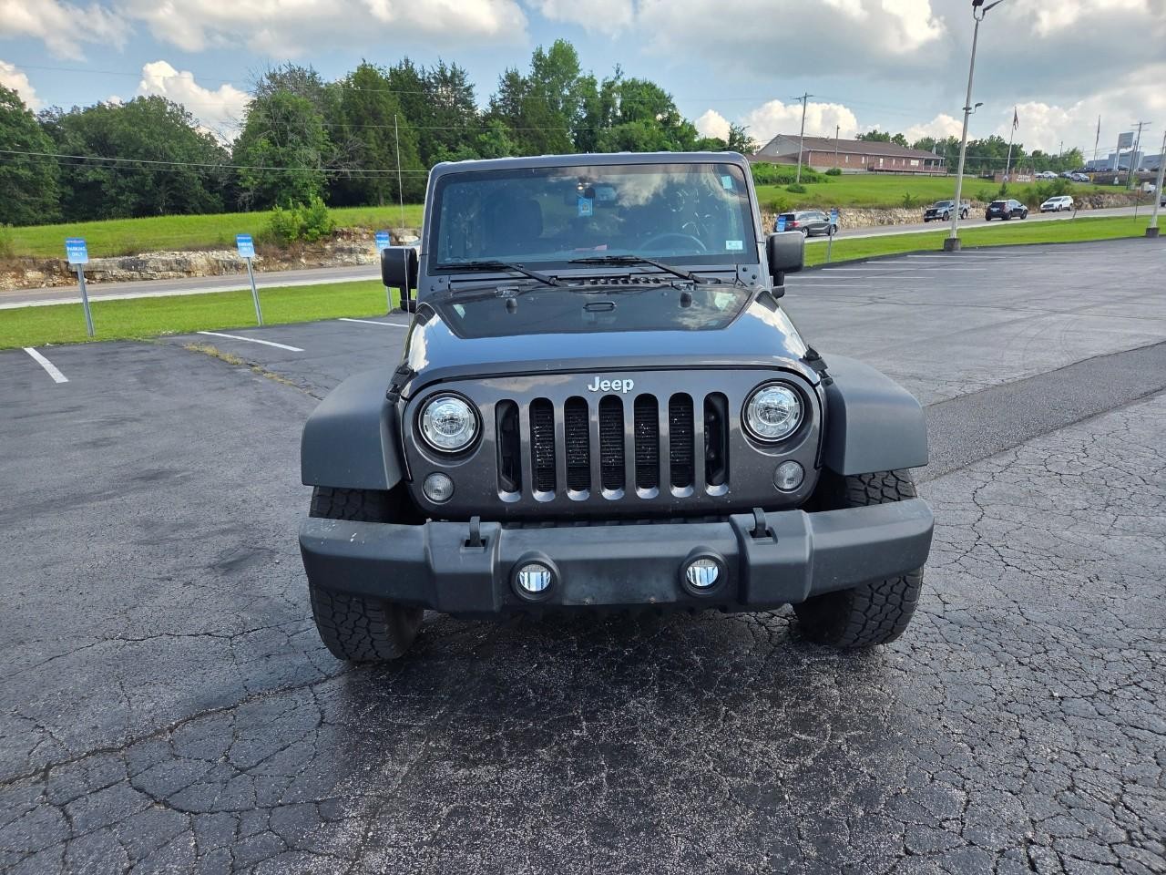 2017 Granite Crystal Metallic Clearcoat Jeep Wrangler Unlimited Unlimited Sport 4X4 SUV