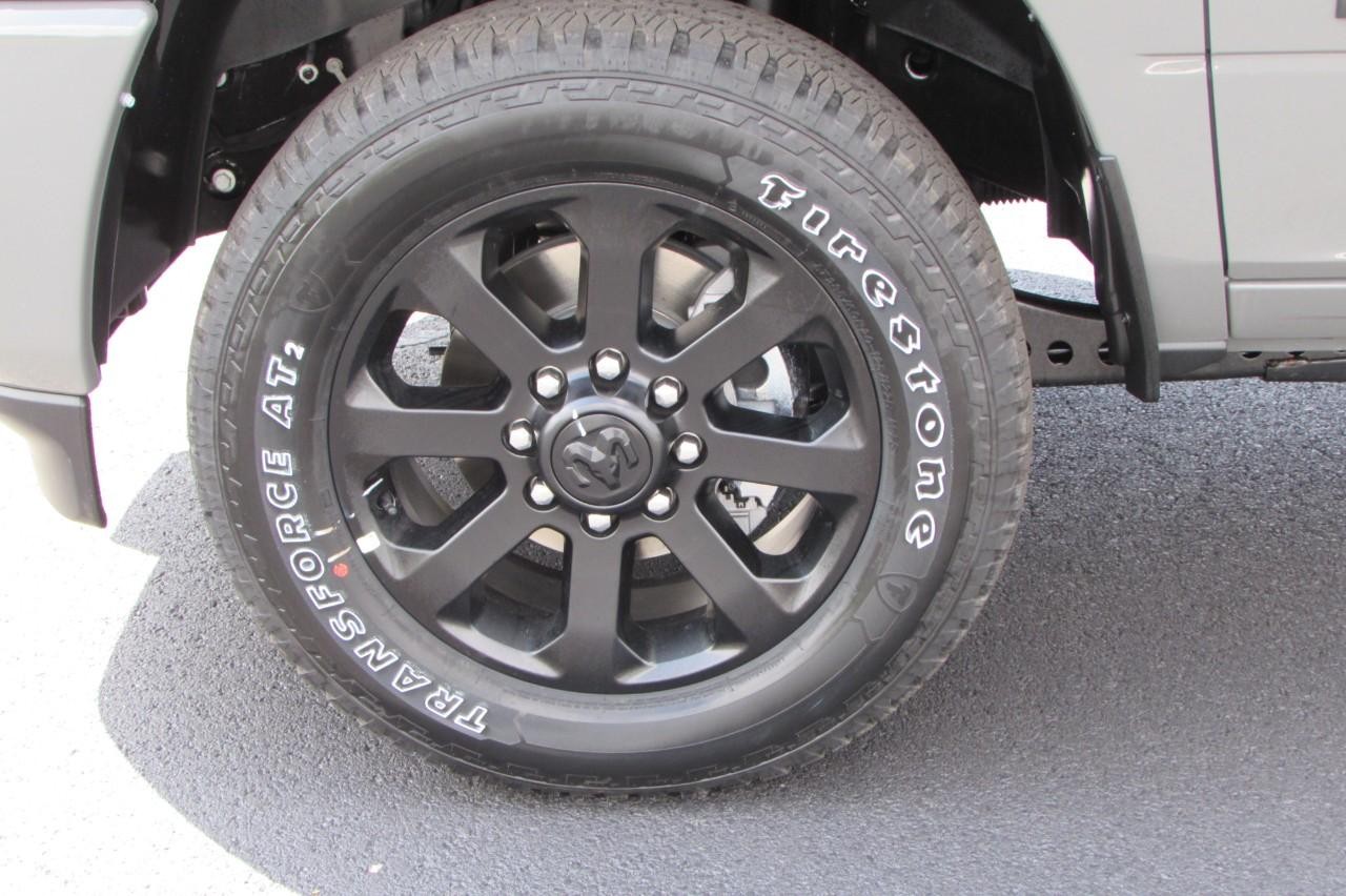 2025 Ceramic Gray Clearcoat Ram 2500 Big Horn 4X4 Truck