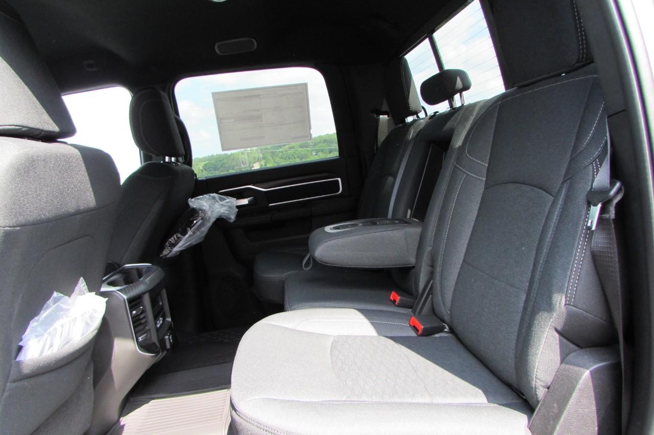 2025 Ceramic Gray Clearcoat Ram 2500 Big Horn 4X4 Truck
