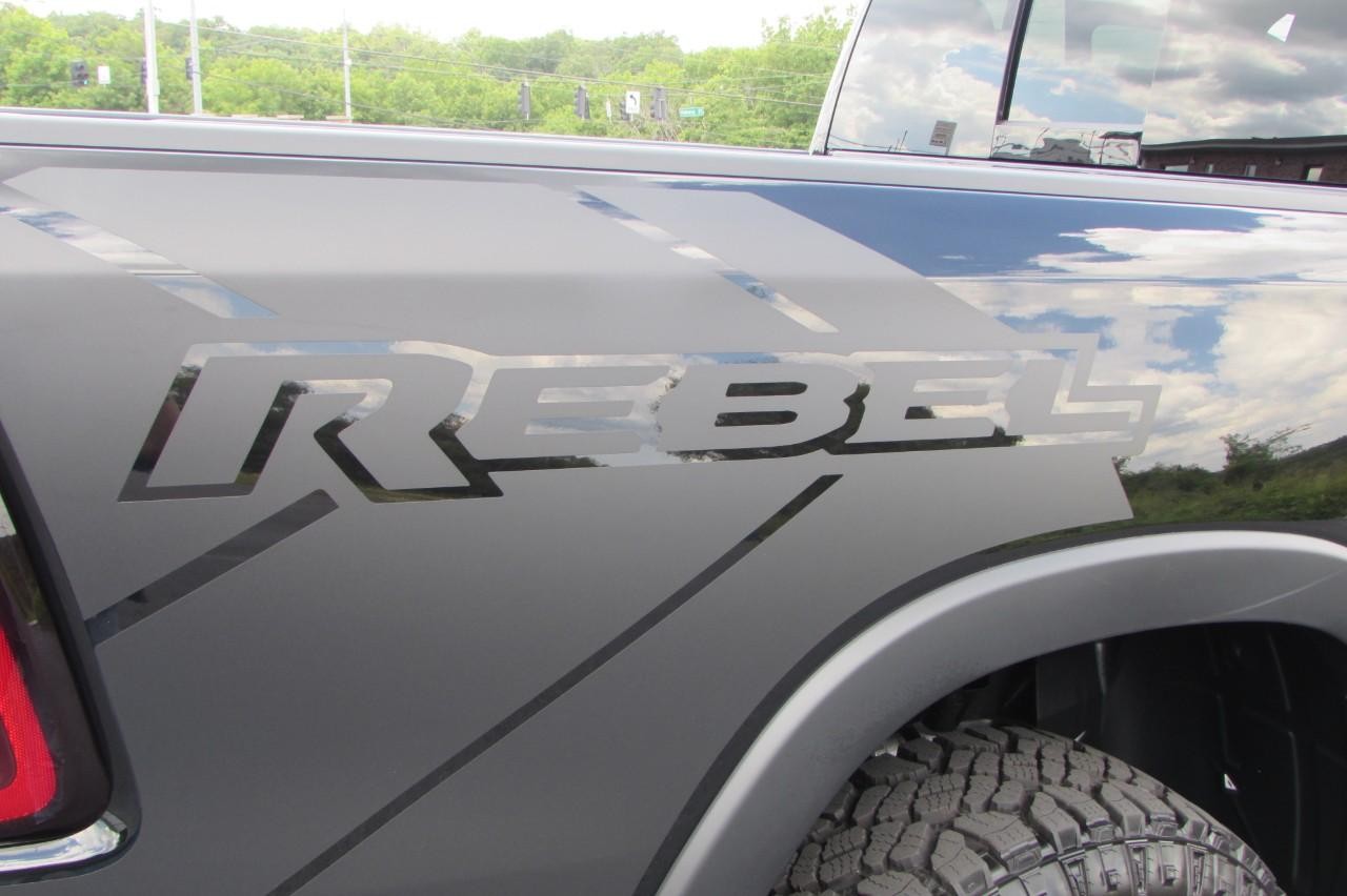 2026 Diamond Black Crystal Pearlcoat Ram 1500 Rebel 4X4 Truck