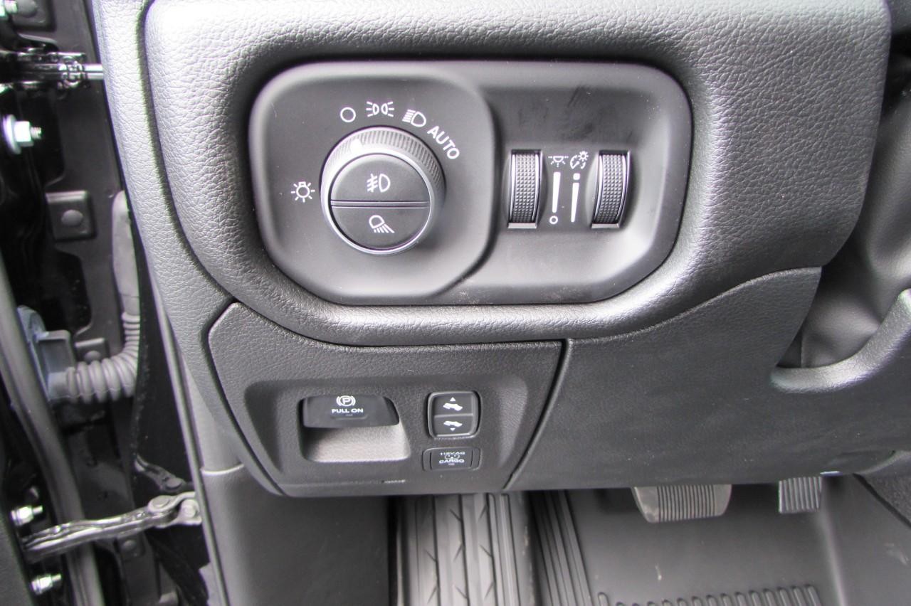 2026 Diamond Black Crystal Pearlcoat Ram 1500 Rebel 4X4 Truck