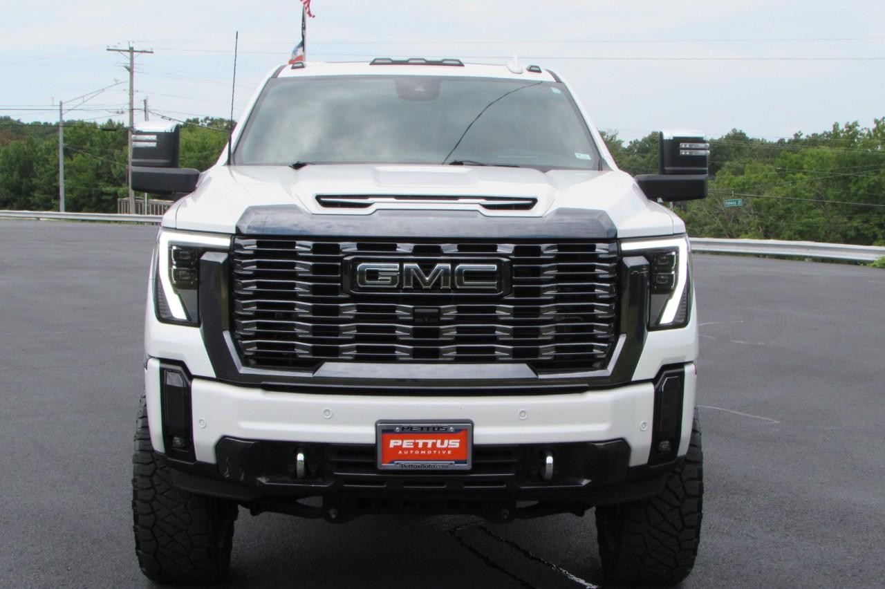 2024 Gmc Sierra HD Denali Ultimate photo 2