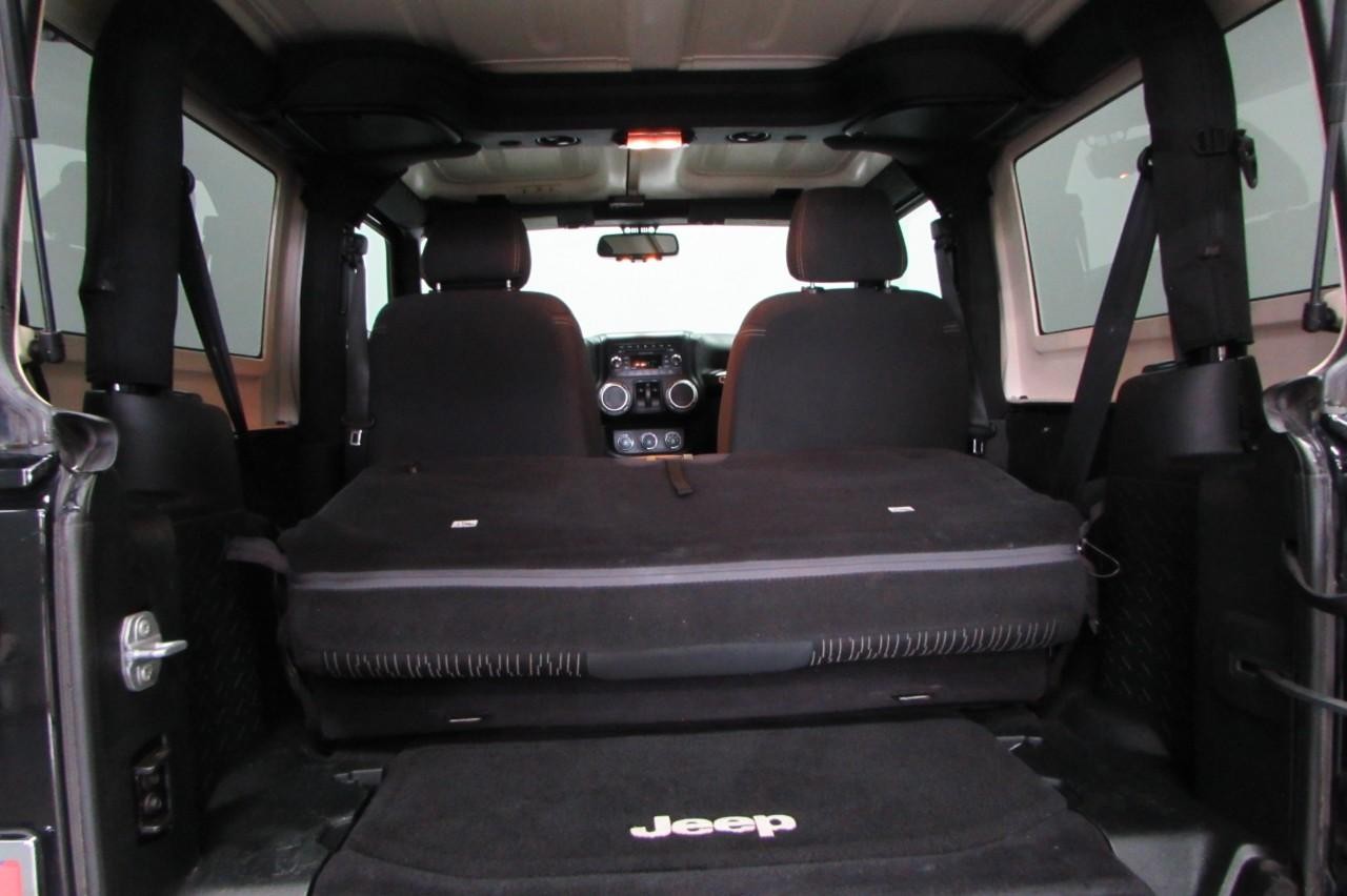 2017 Black Clearcoat Jeep Wrangler Sahara 4X4 SUV