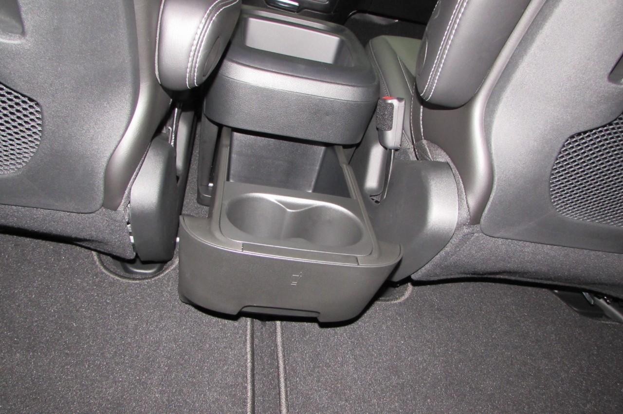 2025 Chrysler Pacifica photo 23