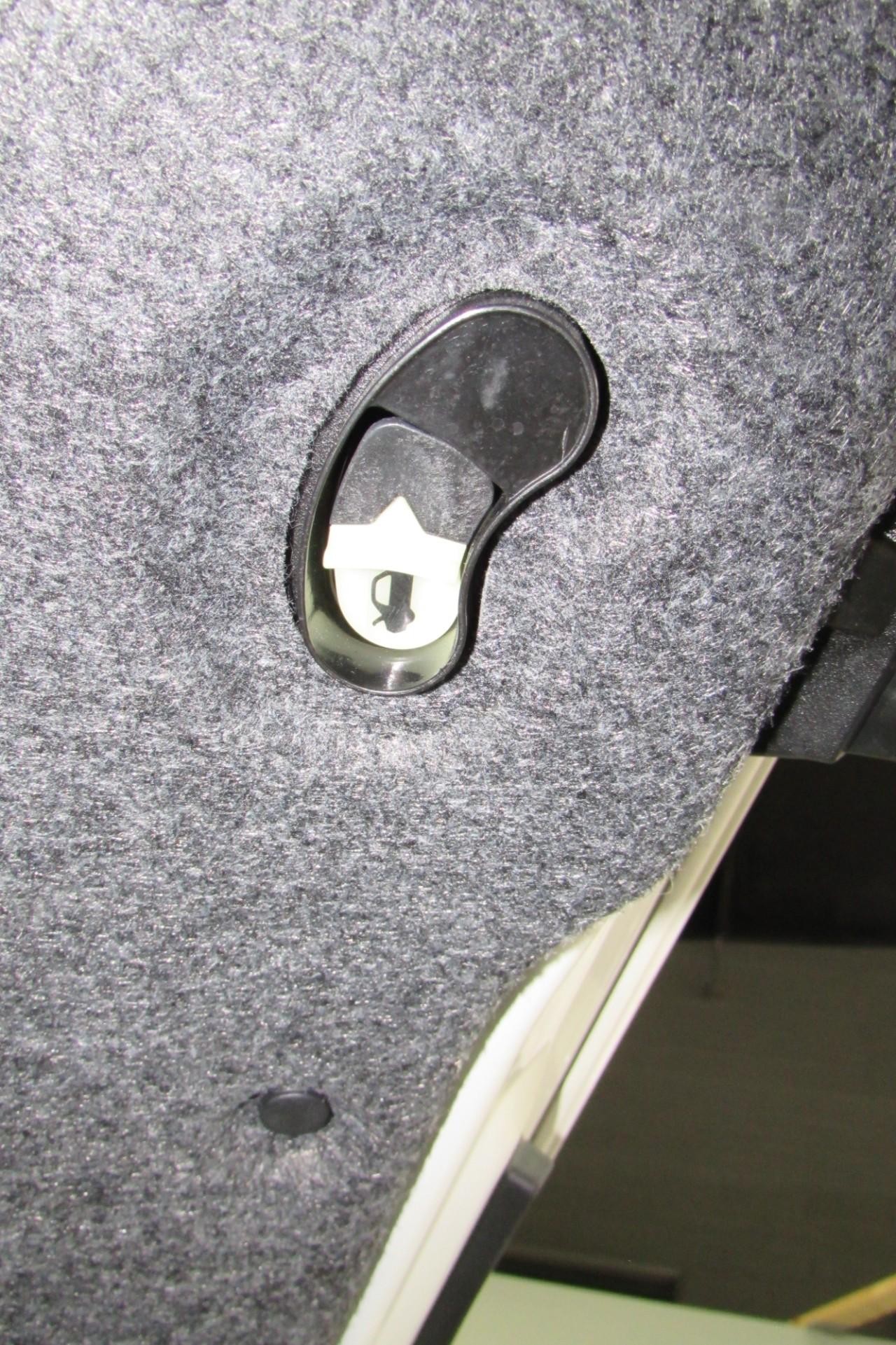 Honda Accord Vehicle Full-screen Gallery Image 27